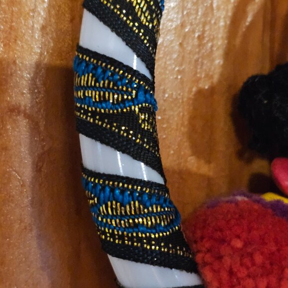 Hmong Boho Elephant pom pom dreamcatcher - Picture 4 of 7